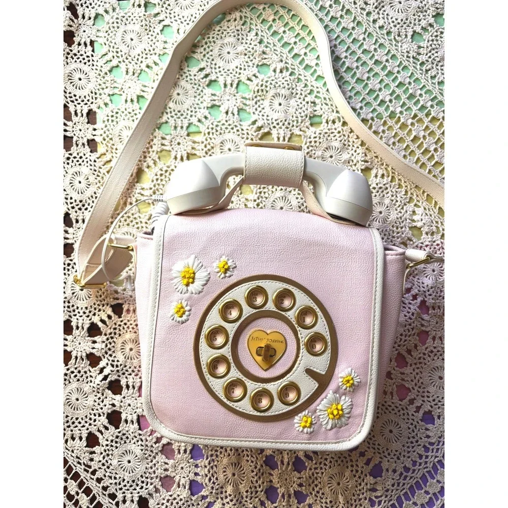 Betsey Johnson Call Me Phone Crossbody Bag Pink Daisy Bluetooth Handset Y2K - Picture 2 of 16